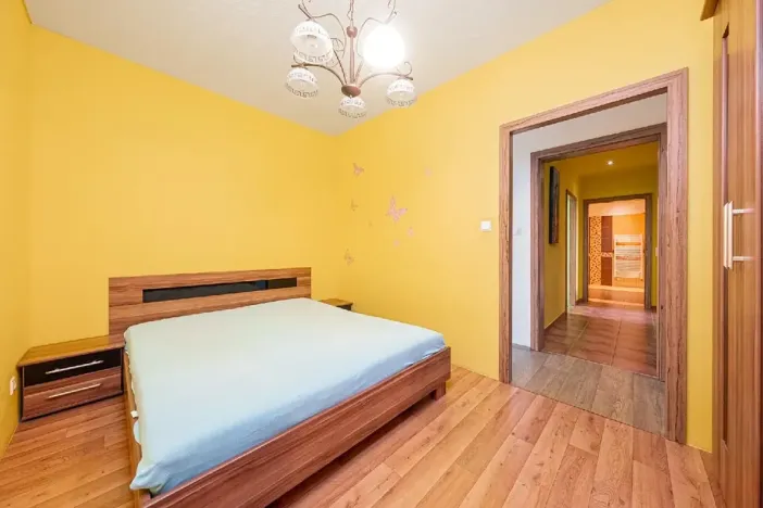 Prodej bytu 3+1, Pardubice, Palackého třída, 71 m2