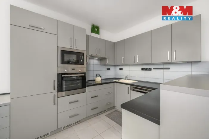 Prodej bytu 2+kk, Chrudim - Chrudim IV, Palackého třída, 72 m2