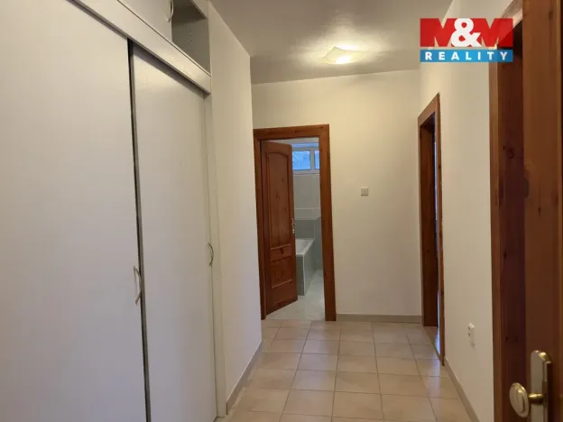 Pronájem rodinného domu, Průhonice, Kosatcová, 291 m2