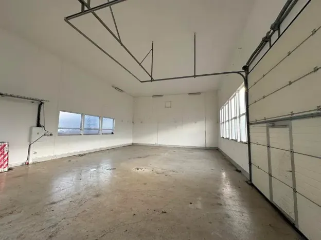 Dražba výrobních prostor, Pardubice, 5239 m2