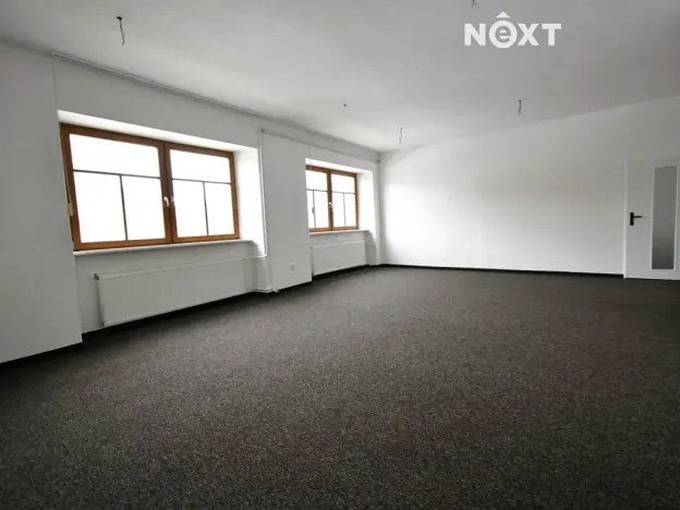 Pronájem kanceláře, Vyškov, Masarykovo náměstí, 96 m2