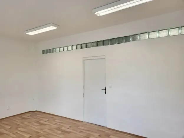 Pronájem kanceláře, Brno, Okružní, 24 m2