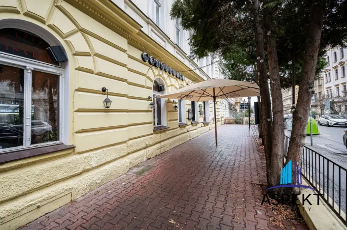 Pronájem restaurace, Praha - Bubeneč, Šmeralova, 114 m2