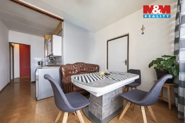 Prodej bytu 3+1, Bílina, Sídliště Za Chlumem, 80 m2