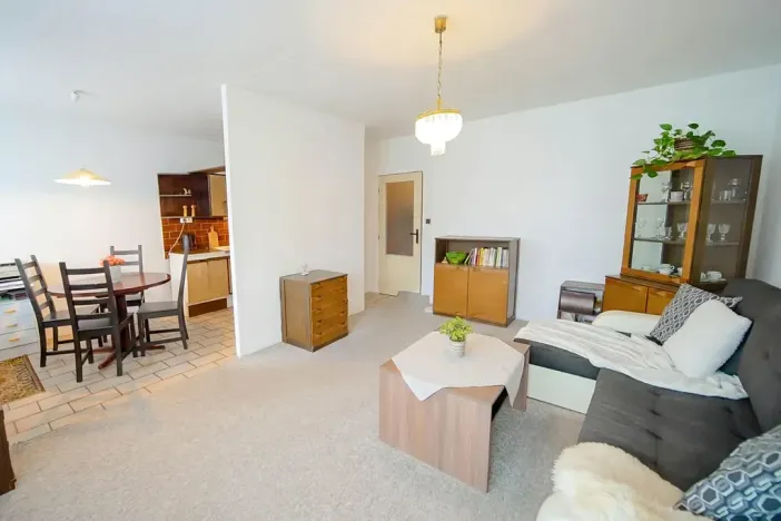 Prodej bytu 3+1, Praha - Chodov, Jarníkova, 74 m2