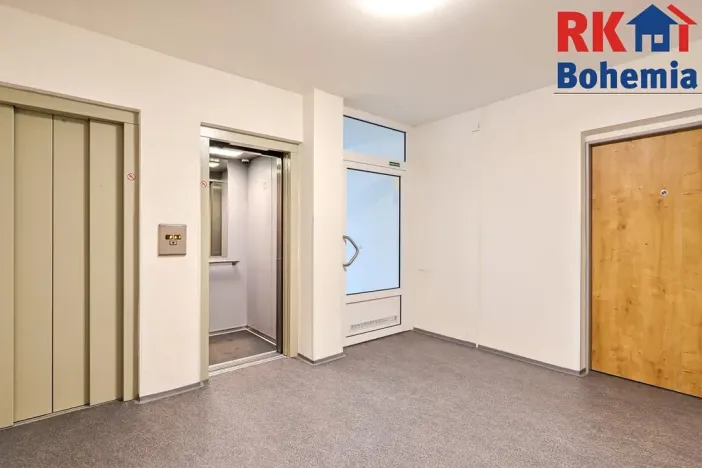 Prodej bytu 3+1, Praha - Černý Most, Vašátkova, 70 m2