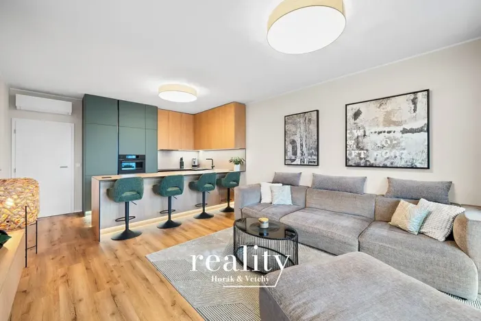 Prodej bytu 4+kk, Znojmo, Jarošova, 110 m2