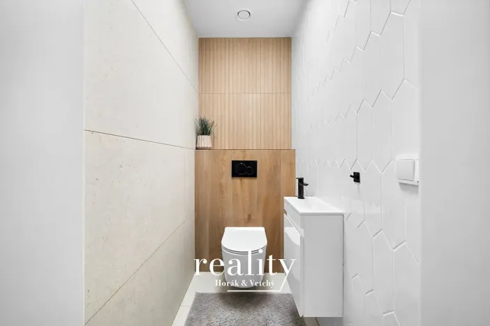 Prodej bytu 4+kk, Znojmo, Jarošova, 110 m2