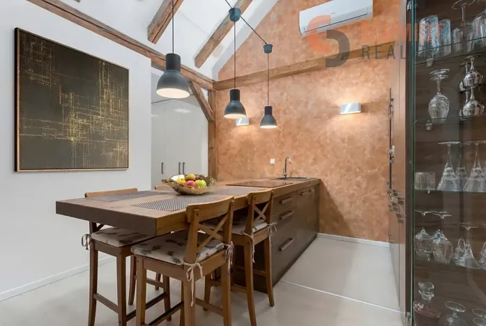 Prodej bytu 3+kk, Mikulov, Komenského, 65 m2