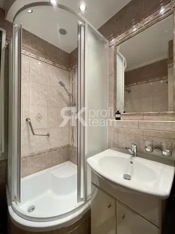 Pronájem bytu 2+1, Ostrava, Výškovická, 56 m2