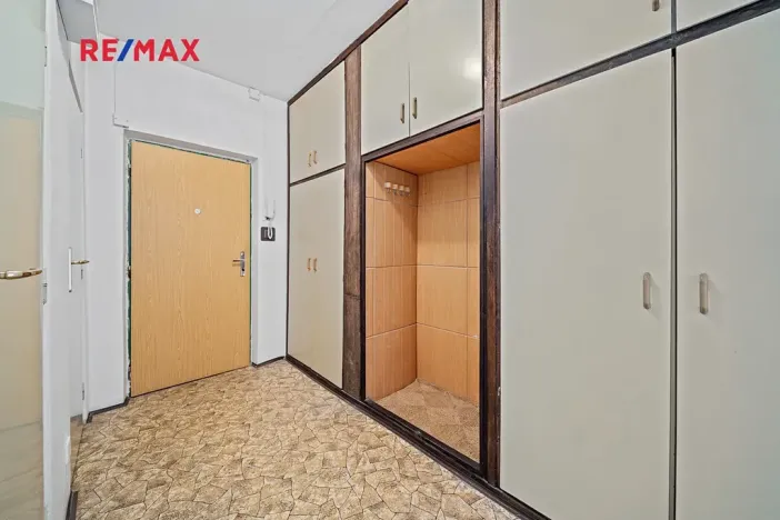 Prodej bytu 2+1, Praha - Žižkov, K lučinám, 50 m2