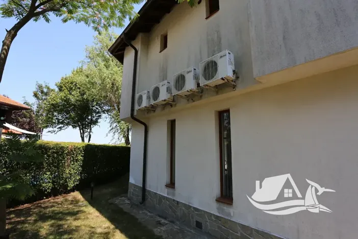 Prodej rodinného domu, Pomorie, Bulharsko, 146 m2