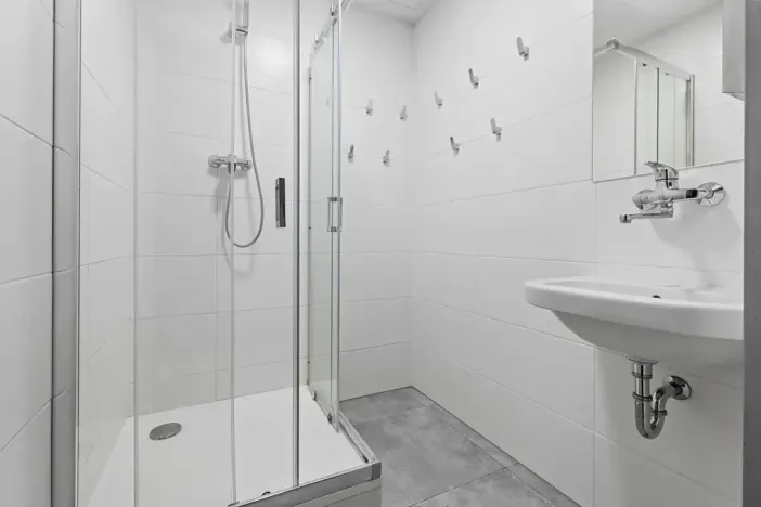 Pronájem kanceláře, Praha - Karlín, Sokolovská, 342 m2