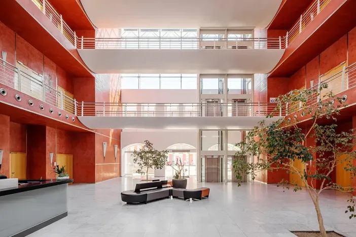 Pronájem kanceláře, Praha - Karlín, Křižíkova, 416 m2