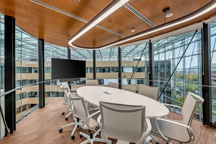 Pronájem kanceláře, Praha - Modřany, Mezi vodami, 2038 m2