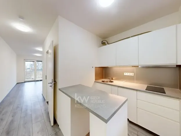 Pronájem bytu 1+kk, Praha - Hodkovičky, Šífařská, 33 m2