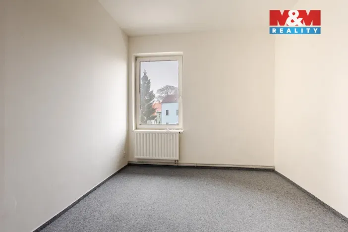 Pronájem bytu 3+1, Nový Bor, Tržní náměstí, 85 m2