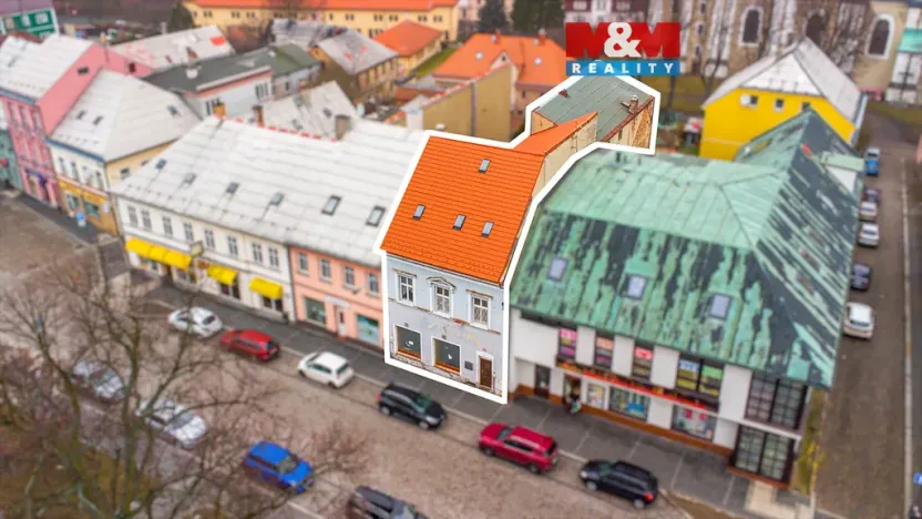 Prodej rodinného domu, Šluknov, nám. Míru, 258 m2