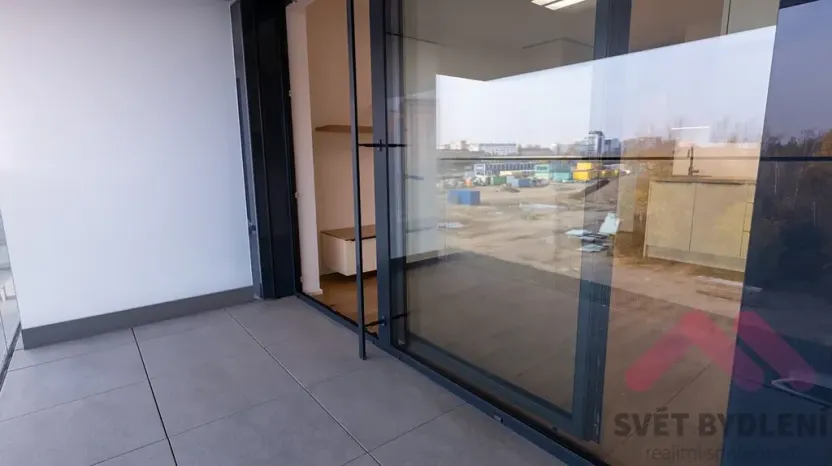 Pronájem bytu 1+kk, Praha - Žižkov, Šrámkové, 34 m2