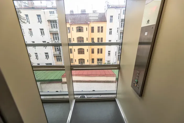 Prodej bytu 2+kk, Praha, Lucemburská, 51 m2