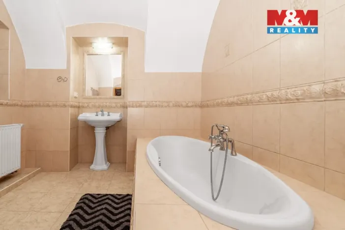 Prodej rodinného domu, Polná, Indusova, 150 m2