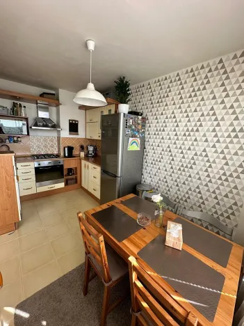 Prodej bytu 3+1, Pardubice - Polabiny, kpt. Bartoše, 78 m2