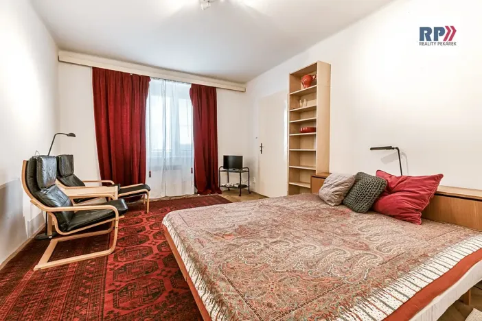 Pronájem bytu 1+1, Praha - Dejvice, Jugoslávských partyzánů, 45 m2