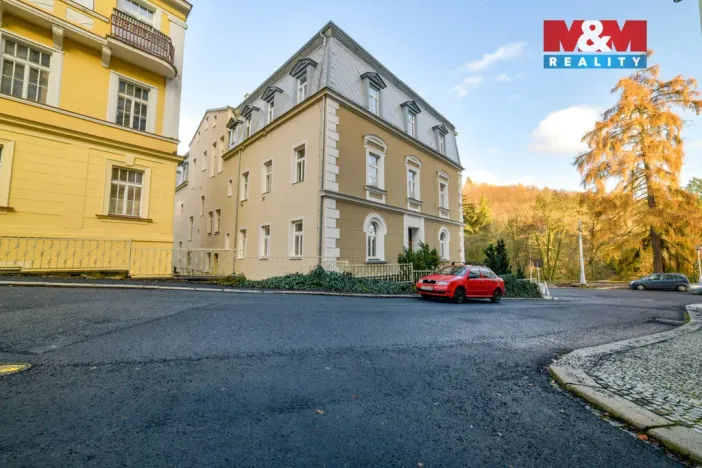 Prodej atypického bytu, Mariánské Lázně, Lidická, 102 m2