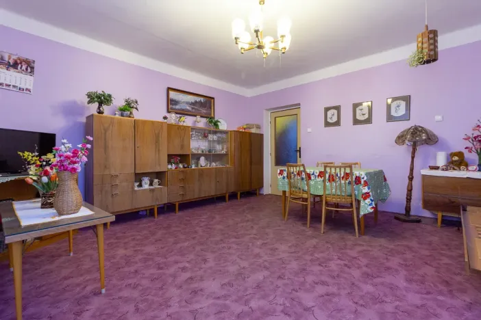 Prodej rodinného domu, Hostomice, Nádražní, 190 m2