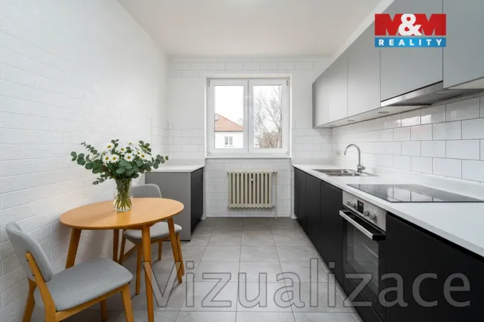 Prodej bytu 3+1, Milovice, Dukelská, 70 m2