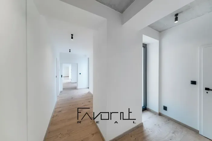 Prodej bytu 4+kk, Ostrava, U Hrůbků, 118 m2