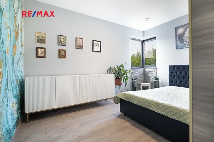 Prodej rodinného domu, Hovorčovice, Na Konci světa, 188 m2