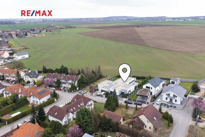 Prodej rodinného domu, Hovorčovice, Na Konci světa, 188 m2