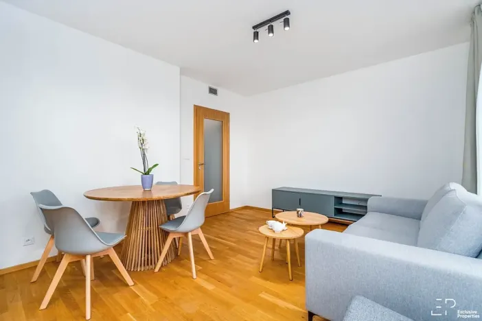 Pronájem bytu 2+kk, Praha - Vysočany, Smržových, 59 m2