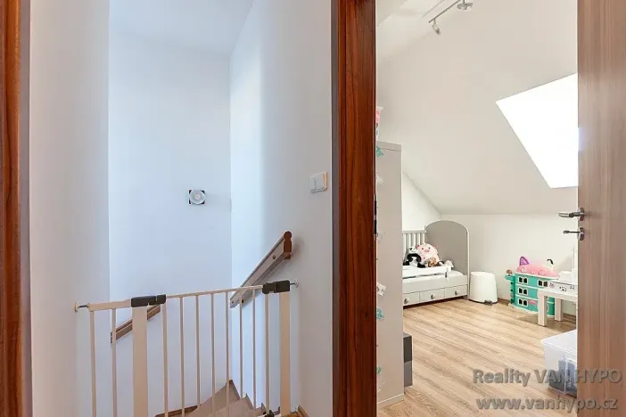 Prodej bytu 4+kk, Vysoký Újezd, U Vršku, 98 m2