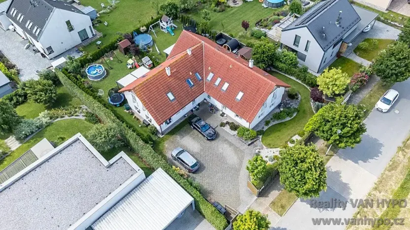 Prodej bytu 4+kk, Vysoký Újezd, U Vršku, 98 m2