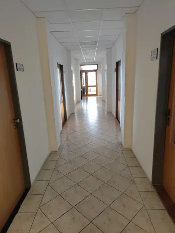 Pronájem kanceláře, Kolín, Plynárenská, 167 m2