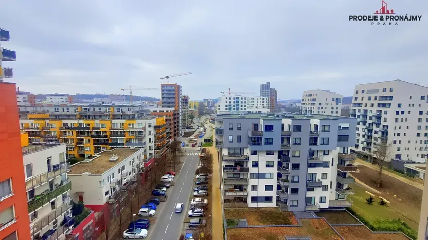 Pronájem bytu 2+kk, Praha - Vysočany, Pod Harfou, 55 m2