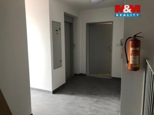 Pronájem bytu 3+kk, Pardubice, Bratranců Veverkových, 84 m2