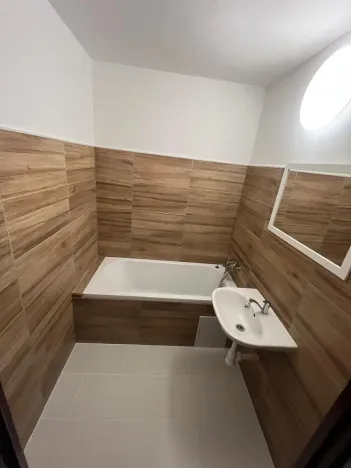 Pronájem bytu 3+1, Cvikov - Cvikov II, Sídliště, 72 m2