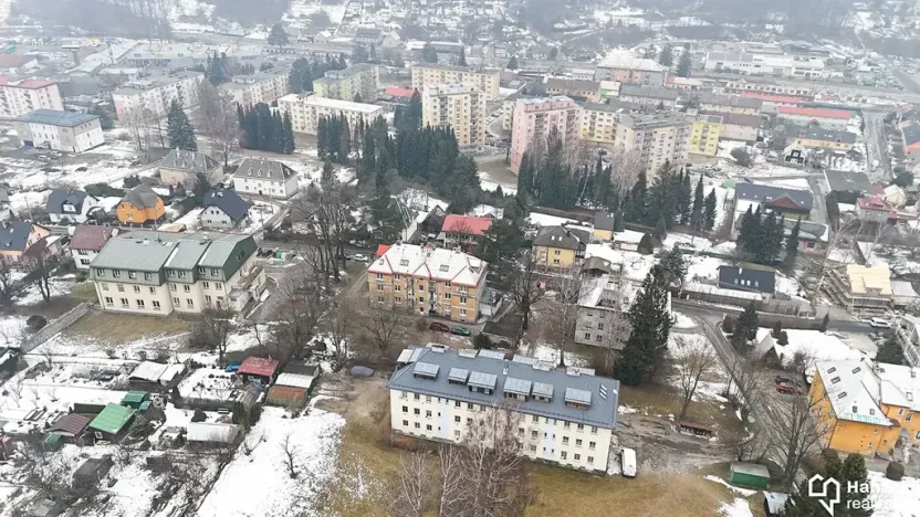 Prodej garáže, Jeseník, Husova, 20 m2