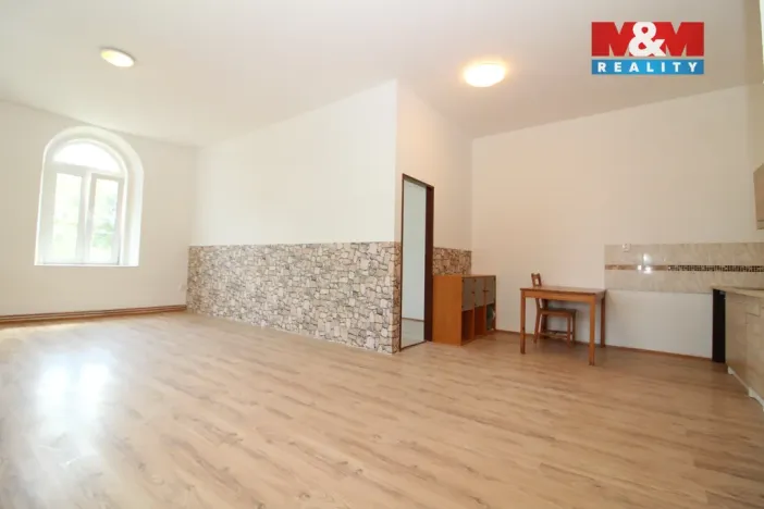 Pronájem bytu 2+kk, Cvikov - Cvikov I, Československé armády, 60 m2