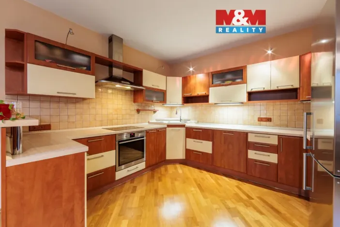 Prodej bytu 3+1, Kadaň, Dvořákova, 118 m2