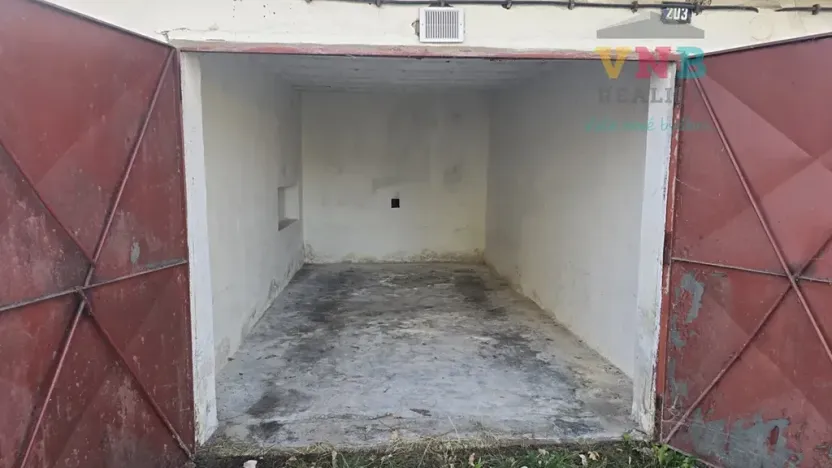 Prodej garáže, Třeboň, U Francouzů, 16 m2