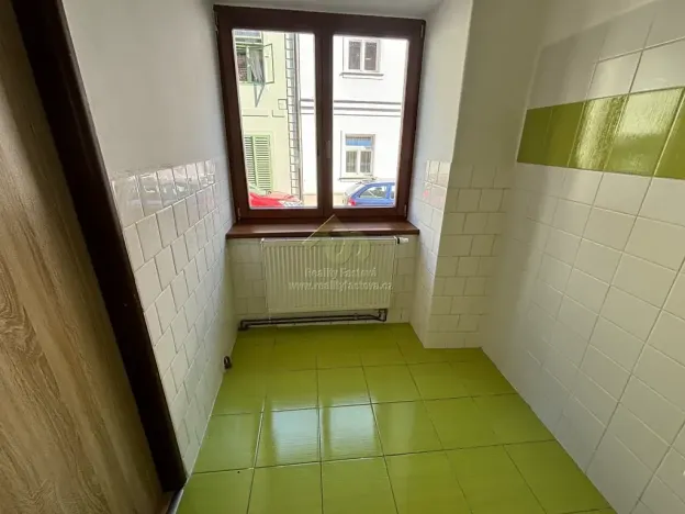 Pronájem bytu 2+kk, Rokycany, Smetanova, 52 m2