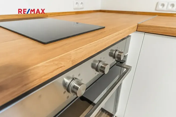 Prodej bytu 1+kk, Kladno, Zádušní, 17 m2