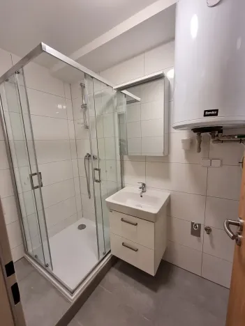 Pronájem bytu 2+1, Zlín, Kvítková, 55 m2