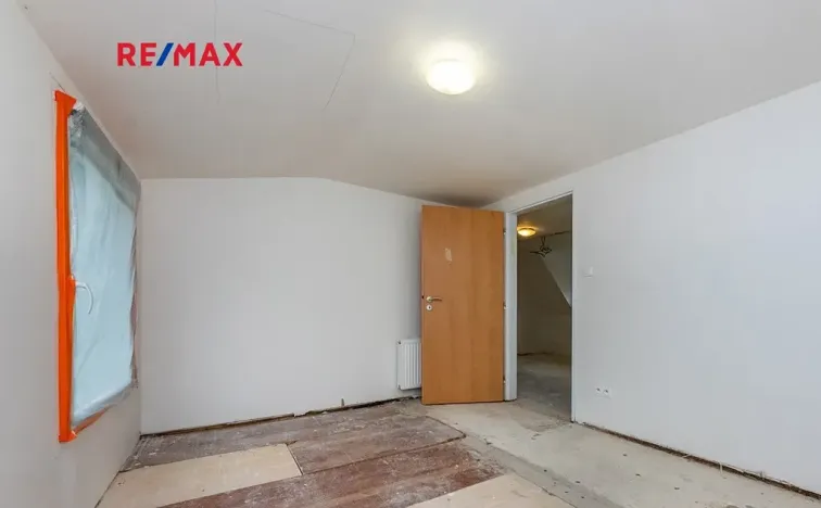 Prodej rodinného domu, Praha - Uhříněves, V kuťatech, 78 m2