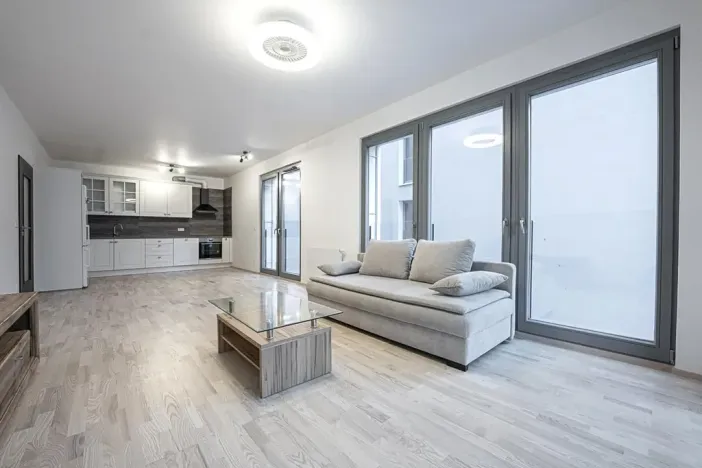 Prodej bytu 2+kk, Praha - Karlín, Za Karlínským přístavem, 76 m2