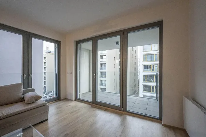 Prodej bytu 2+kk, Praha - Karlín, Za Karlínským přístavem, 76 m2